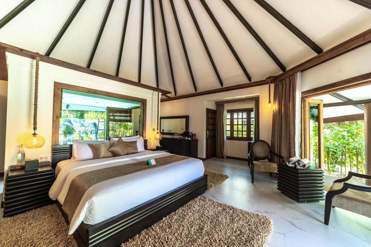 Kihaa Maldives Hotel Dhonfanu Exterior photo